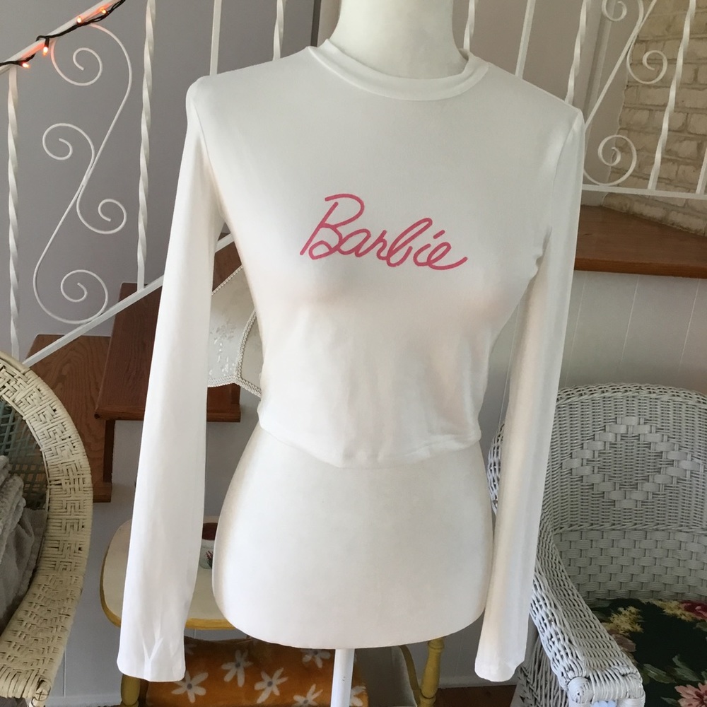 JUNIORS LONG SLEEVED BARBIE CROP TOP - Picture 4 of 8